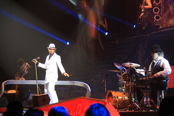 DJ-BOBO   020.jpg